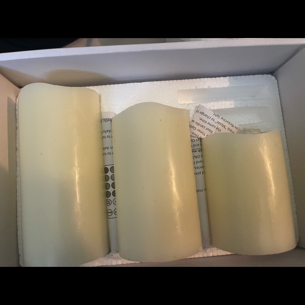 Color changing candles